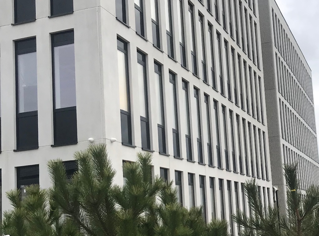 „INHUS“ administracinio pastato įrengimas Žarijų g., Vilniuje – biurai darbai, UAB LINKODAS