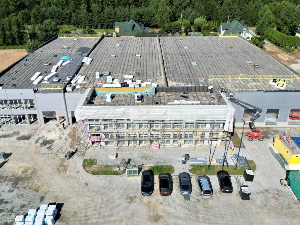 Trijų prekybos paskirties pastatų vidaus apdaila Vanaginės g. 37B, Riešėje – prekyba darbai, UAB LINKODAS (2 nuotrauka)