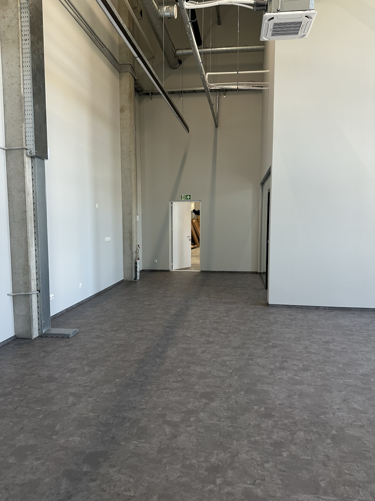 „Vilpra“ UAB logistikos centro administracinių patalpų apdaila – logistika darbai, UAB LINKODAS (5 nuotrauka)