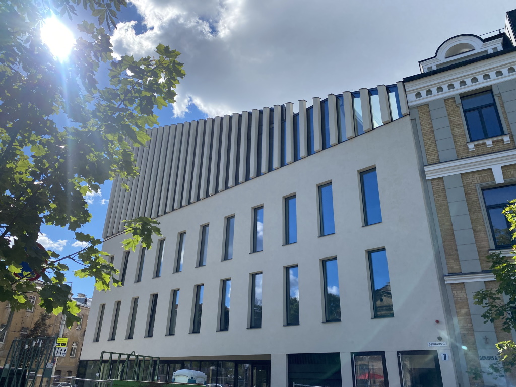Apdailos darbai naujame Administraciniame pastate Dainavos g. 7, Vilniuje – biurai darbai, UAB LINKODAS
